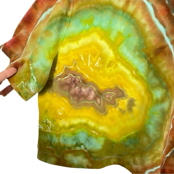 Handmade Geode Tie Dye Crop Tee Womens Size XL Oversized Upcycled Cropped Yellow - Picture 3 of 9